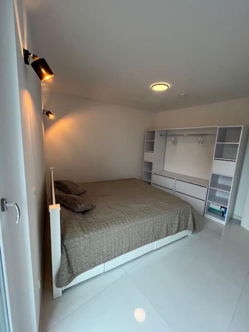 Appartement Ferienwohnung Allee Cite *